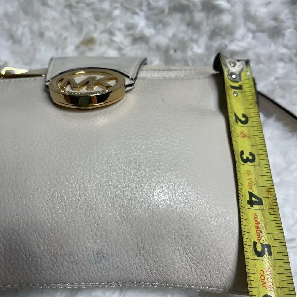 MICHAEL KORS Fulton Pebbled Leather Beige Crossbody Organizer Bag - Picture 8 of 15